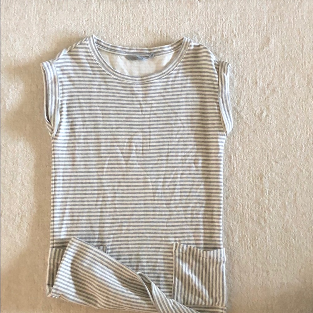 Athleta T-shirt dress with pockets